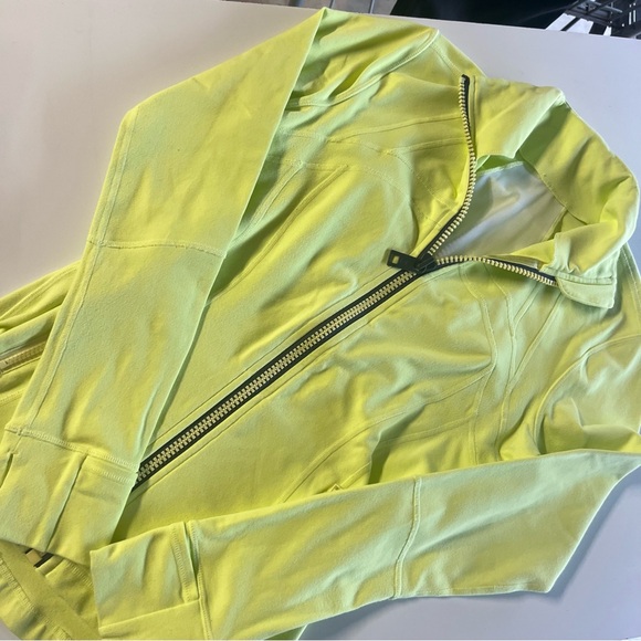LULULEMON DEFINE JACKET SUPER SOFT HIGHLIGHT YELLOW 8 - Picture 3 of 11